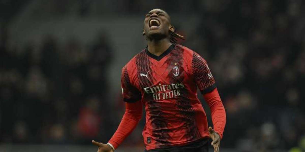AC Milan star pourrait remplacer Mbappe au PSG!